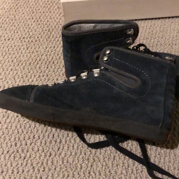 Vans Hadley Hiker Fur Lined High Tops - Picture 5 of 9